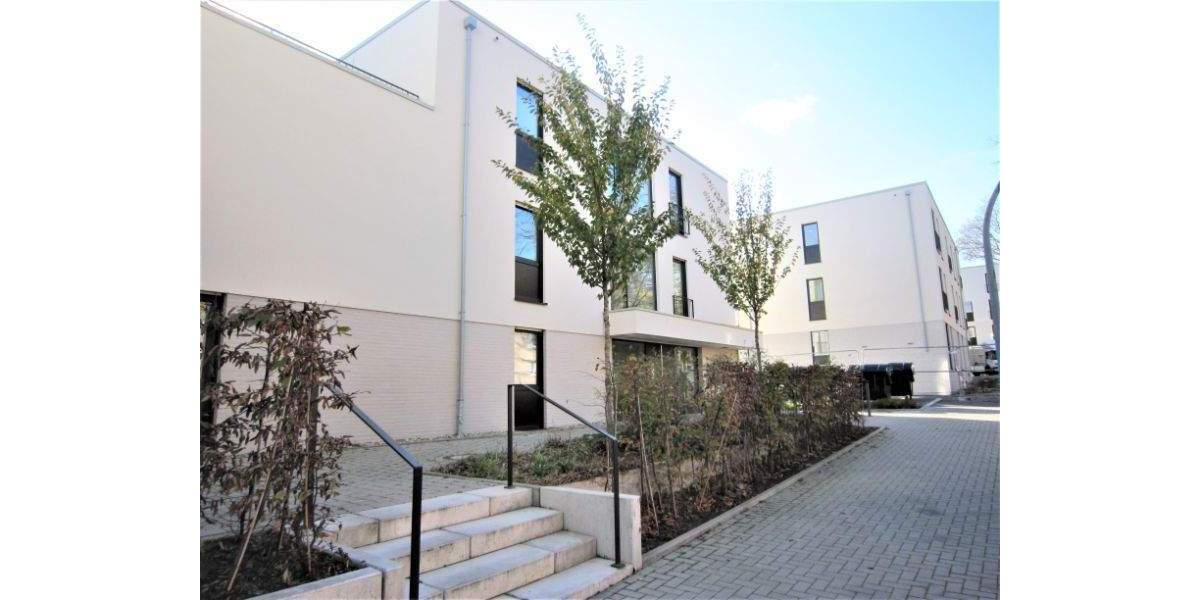 Große 4,5-Raum-Wohnung mit Dachterrasse 4 zimmer