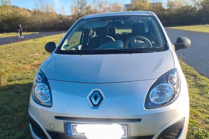 Renault Twingo 122.000 km 2.350 &euro; Marl 45770