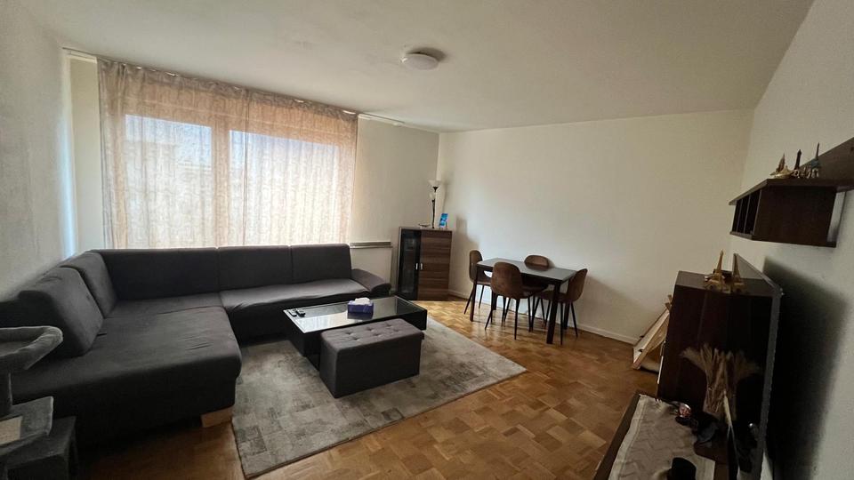 Etagenwohnung Essen Stadtkern - 3 Zimmer, 75 m&sup2;, 1.000&euro; | Angebot:24846402