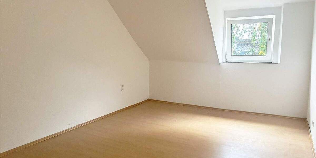 Etagenwohnung Herne Wanne - 4 Zimmer, 100 m&sup2;, 690&euro; | Angebot:23950977