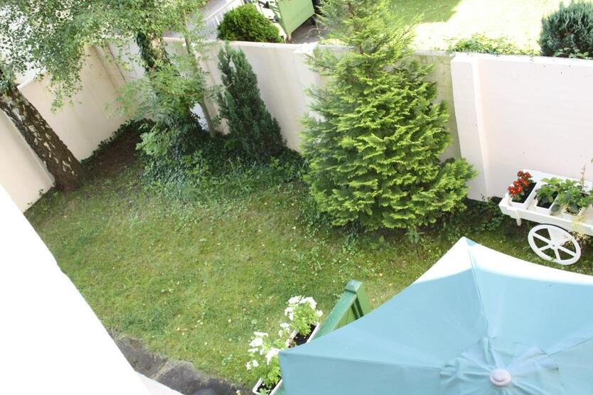 Mehrfamilienhaus – 7 WohnungEN + AUSBAUPOTENZIAL + GARTEN –BOCHUM
