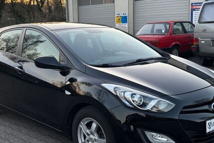 Hyundai i30 118.347 km 6.999 &euro; Recklinghausen 45665