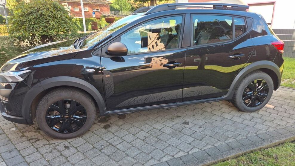 Dacia Sandero 25.000 km 16.950 € Bottrop 46244