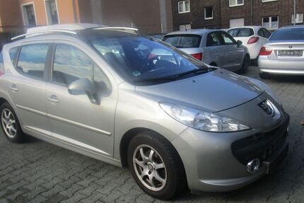 Peugeot 207 99.450 km 3.999 &euro; Oberhausen 46117