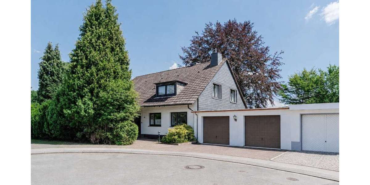 Einfamilienhaus Essen / Burgaltendorf Burgaltendorf - 8 Zimmer, 285 m&sup2;, 949.000&euro; | Angebot:27134069