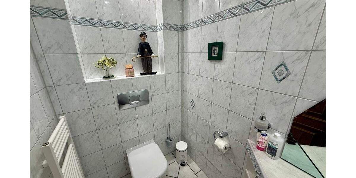 Grünes Paradies in exklusiver Siedlung - Top gepflegter Reihenbungalow in Feldrandlage! 5 zimmer