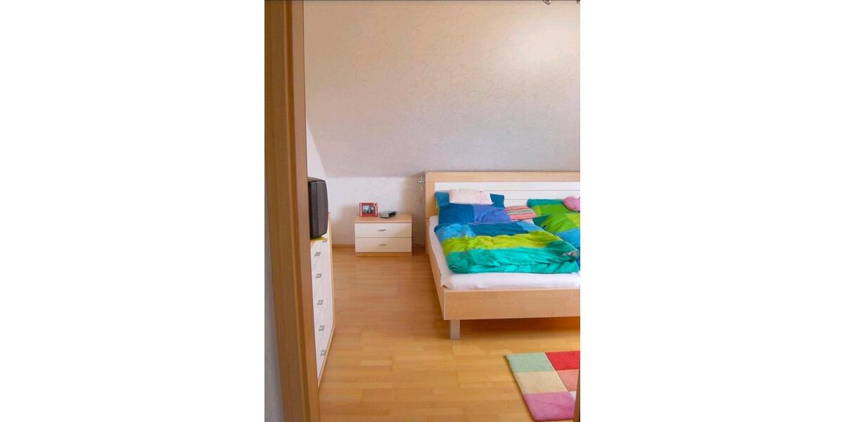 Dachgeschoßwohnung Oberhausen Alstaden - 3.5 Zimmer, 68 m&sup2;, 157.500&euro; | Angebot:25810230