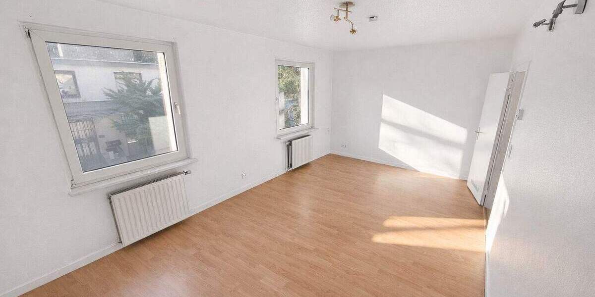 Etagenwohnung Gelsenkirchen Altstadt - 2 Zimmer, 62 m&sup2;, 690&euro; | Angebot:24920772
