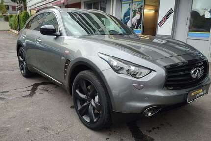 INFINITI QX70