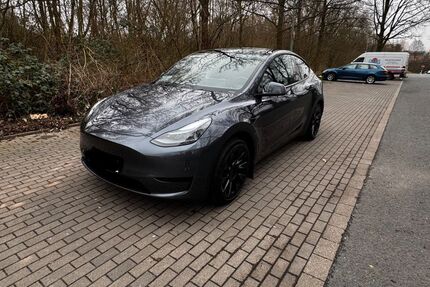 Tesla Model Y 21.531 km 35.000 € Bochum 44869