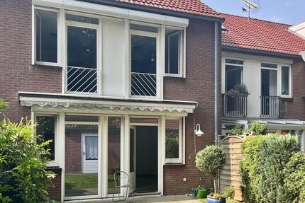 Familienglück im Grünen: Charmantes Klinkerhaus nahe Feld und Wald