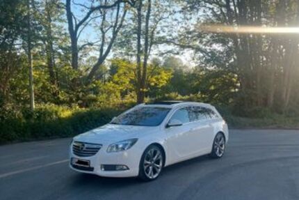 Opel Insignia 163.000 km 6.500 &euro; Duisburg 47226