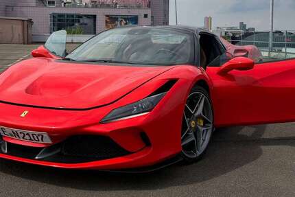 Ferrari F8 Spider 20.652 km 340.000 &euro; Essen, Stadt 45127
