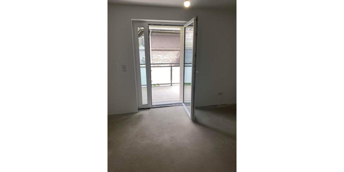 Jetzt an die Zukunft denken, energetisch sanierte ETW im 1. OG 3 zimmer