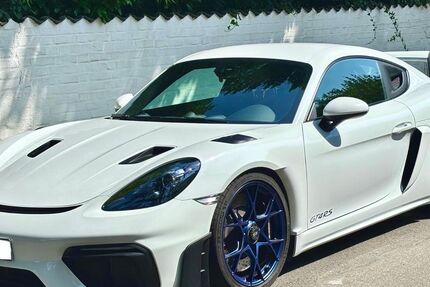 Porsche Cayman 11.800 km 143.000 € Düsseldorf 40235