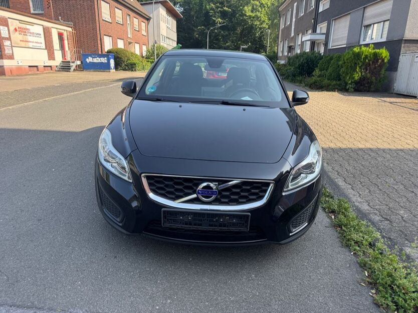 Volvo C30 180.000 km 6.199 € Gelsenkirchen 45879