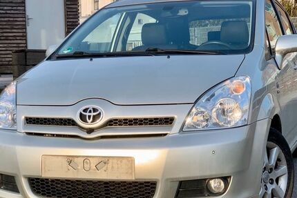 Toyota Corolla Verso 135.783 km 5.000 &euro; Gelsenkirchen 45884