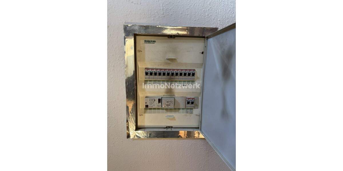 Mehrfamilienhaus mit 7 Wohnungen, Garage und ein Einfamilienhaus als Paket in Herne-Süd 1 zimmer