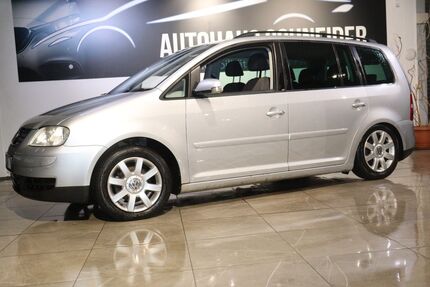 VW Touran 259.998 km 3.999 &euro; Ratingen 40880