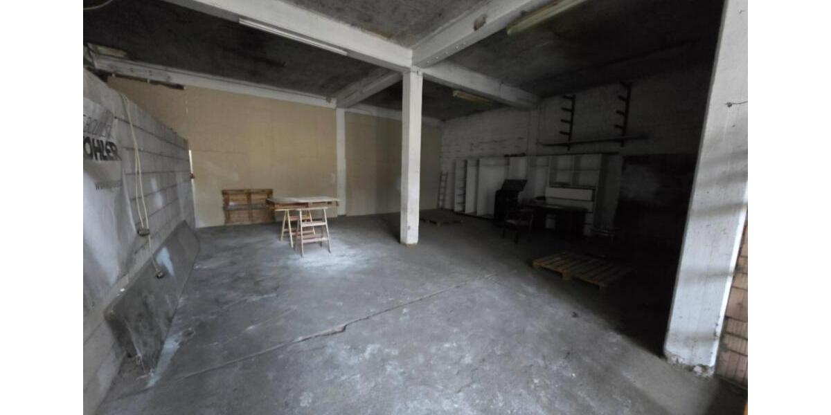 Halle zu vermieten zimmer