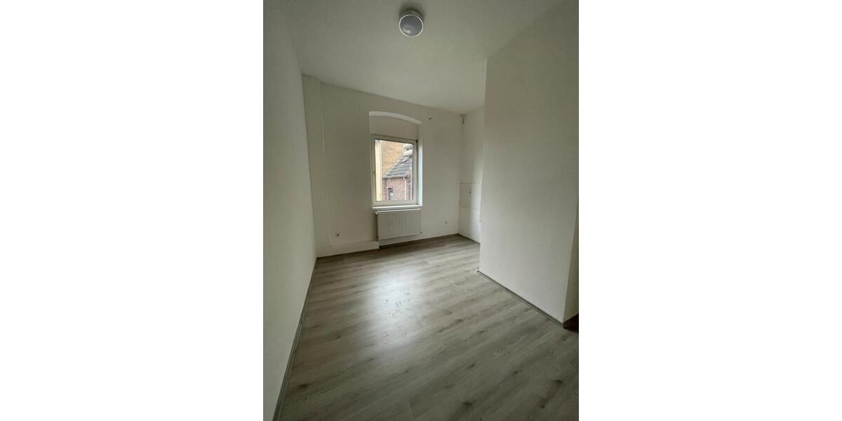 Etagenwohnung Gelsenkirchen Rotthausen - 2 Zimmer, 48 m&sup2;, 480&euro; | Angebot:23509168