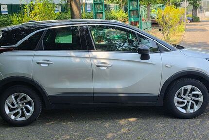Opel Crossland (X) 99.464 km 10.750 &euro; Dorsten 46282