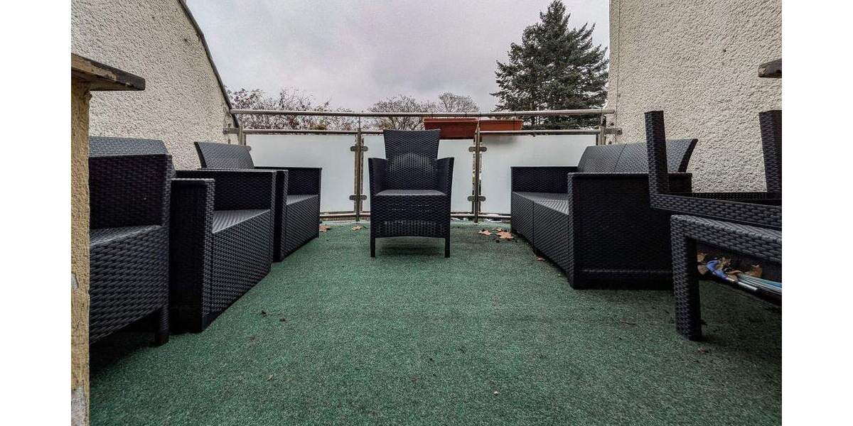 4 Einheiten - 3 Garagen - 1000 m² Grundstück 1 zimmer