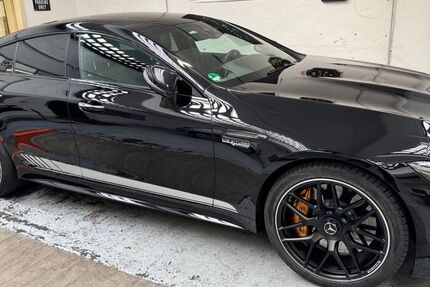 Mercedes-Benz AMG GT S 33.500 km 139.500 € Düsseldorf 40215