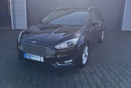 Ford Focus 99.600 km 9.800 &euro; Marl 45772
