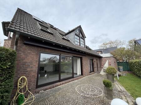 Mehrfamilienhaus, Wohnhaus Bochum Linden - 9 Zimmer, 237 m&sup2;, 649.000&euro; | Angebot:26309065