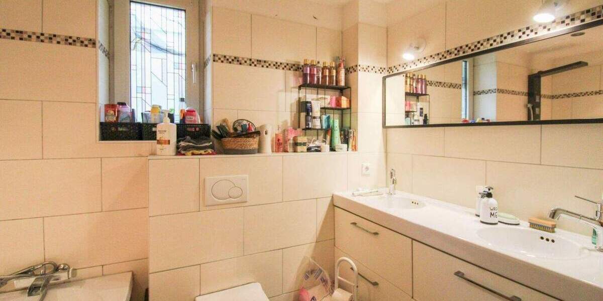 Doppelhaushälfte Duisburg Hochemmerich - 5 Zimmer, 100 m&sup2;, 249.000&euro; | Angebot:24990740