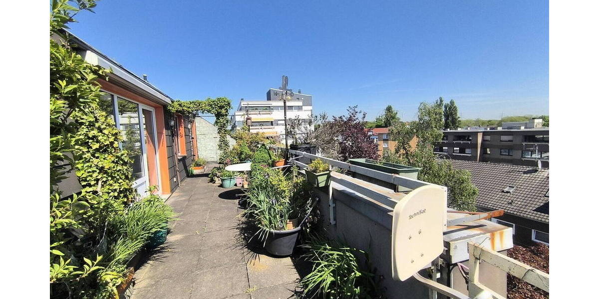 Terrassenwohnung Dinslaken Innenstadt - 4 Zimmer, 147 m&sup2;, 249.000&euro; | Angebot:26418076