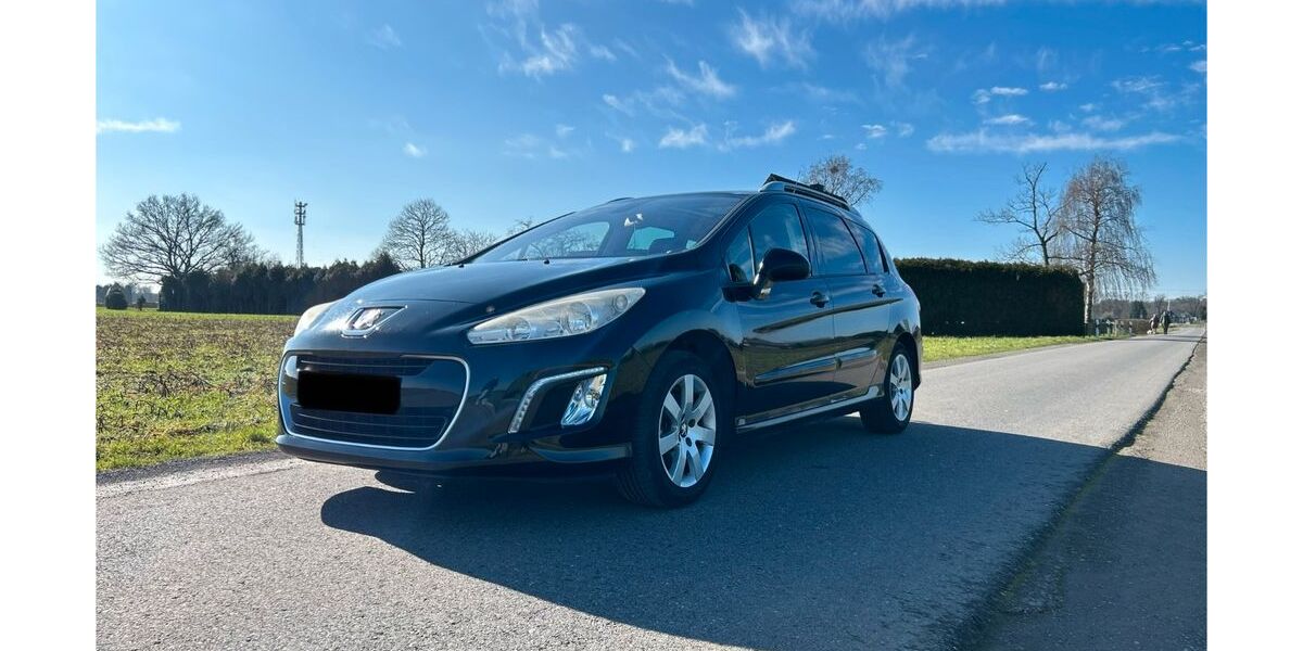 Peugeot 308 91.800 km 5.499 &euro; Wesel 46487