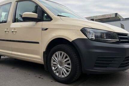 VW Caddy 241.370 km 8.300 &euro; Castrop-Rauxel 44577