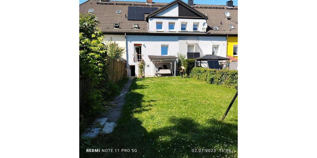 Reihenmittel Haus in schöner Lage zu verkaufen Provisionsfrei zimmer