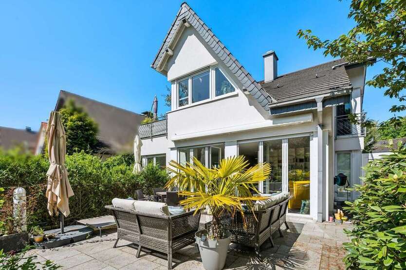 Haus zum Kaufen in Mülheim an der Ruhr 1.250.000 € 255 m²