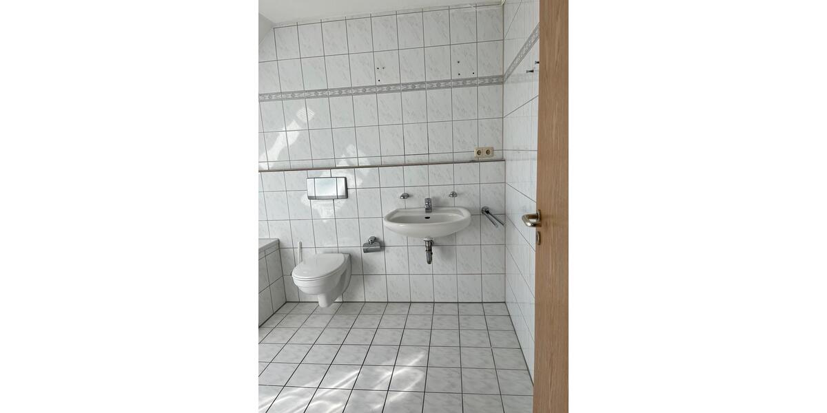 Maisonettenwohnung Duisburg Walsum - 5 Zimmer, 105 m&sup2;, 1.370&euro; | Angebot:26409251