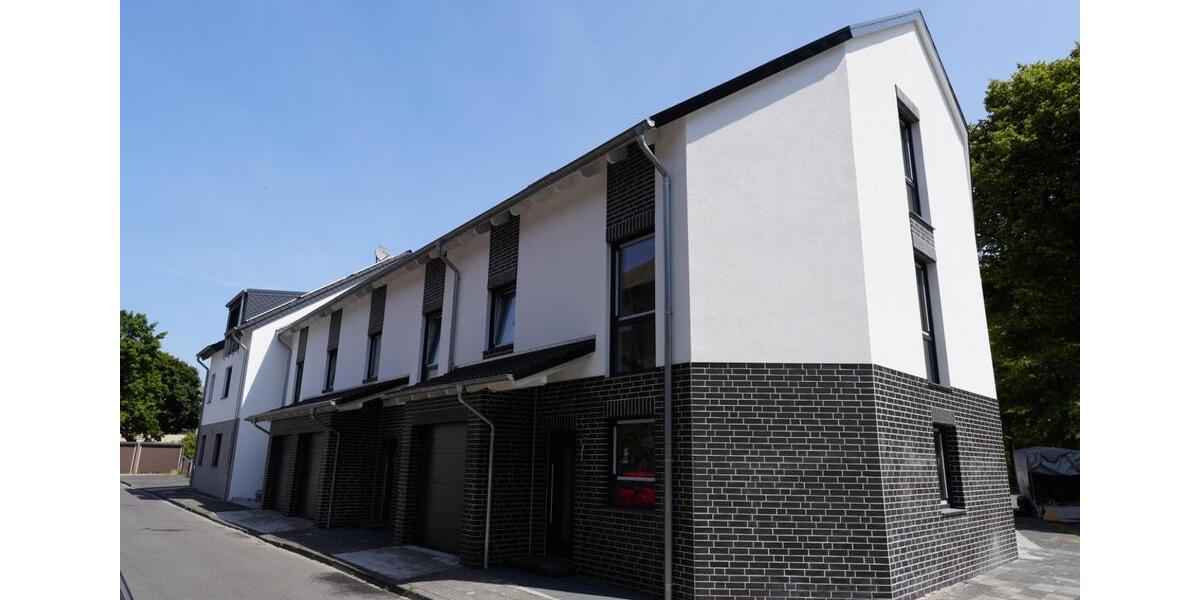 Einfamilienhaus Neubau 180 qm +Garage+ PV+10,4 KW Speicher 6 zimmer