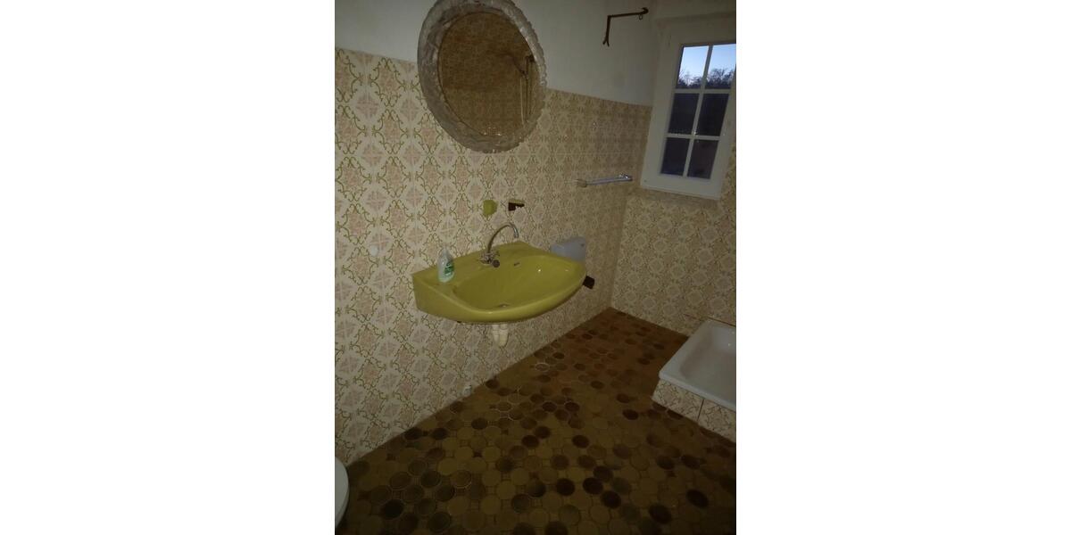 Einfamilienhaus Castrop-Rauxel Deinighausen - 12 Zimmer, 225 m&sup2;, 350.000&euro; | Angebot:27108868