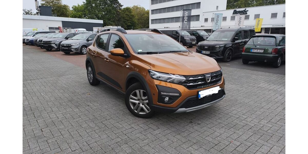 Dacia Sandero 60.000 km 9.699 &euro; Duisburg 47167