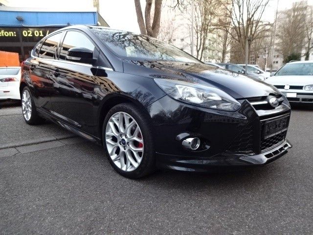 Ford Focus 182.900 km 4.800 &euro; Essen 45276