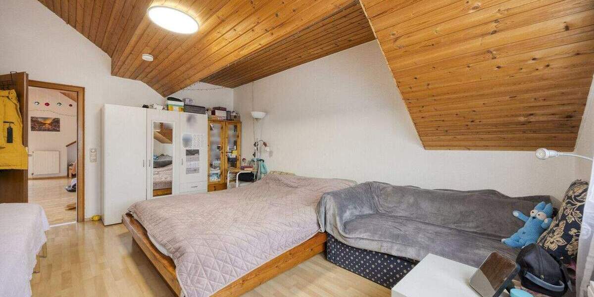 Etagenwohnung Castrop-Rauxel Frohlinde - 5 Zimmer, 176 m&sup2;, 340.000&euro; | Angebot:25301862