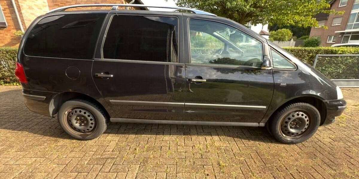 VW Sharan 319.000 km 3.100 € Dinslaken 46535