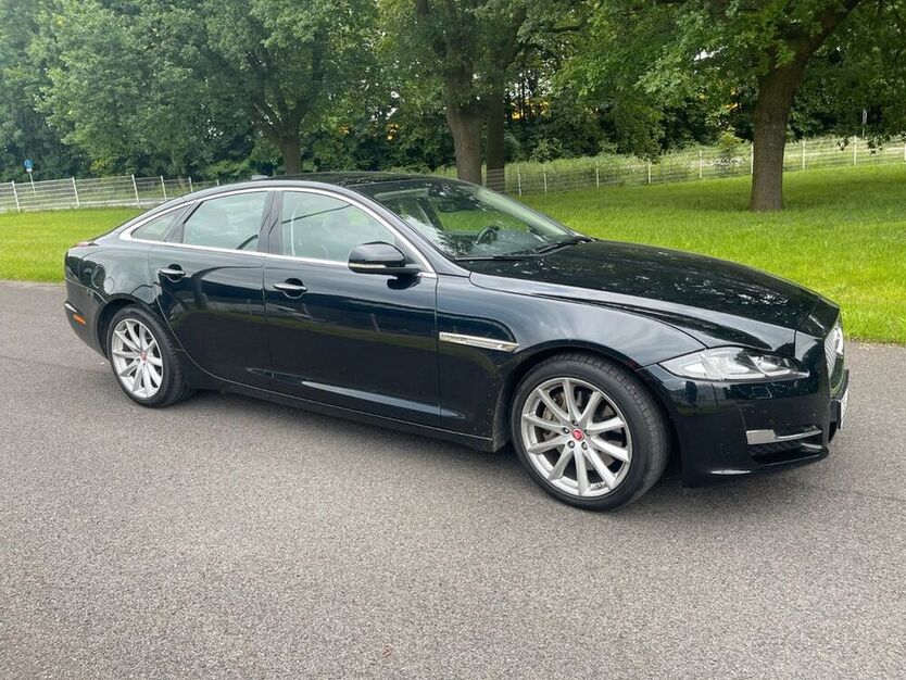XJ