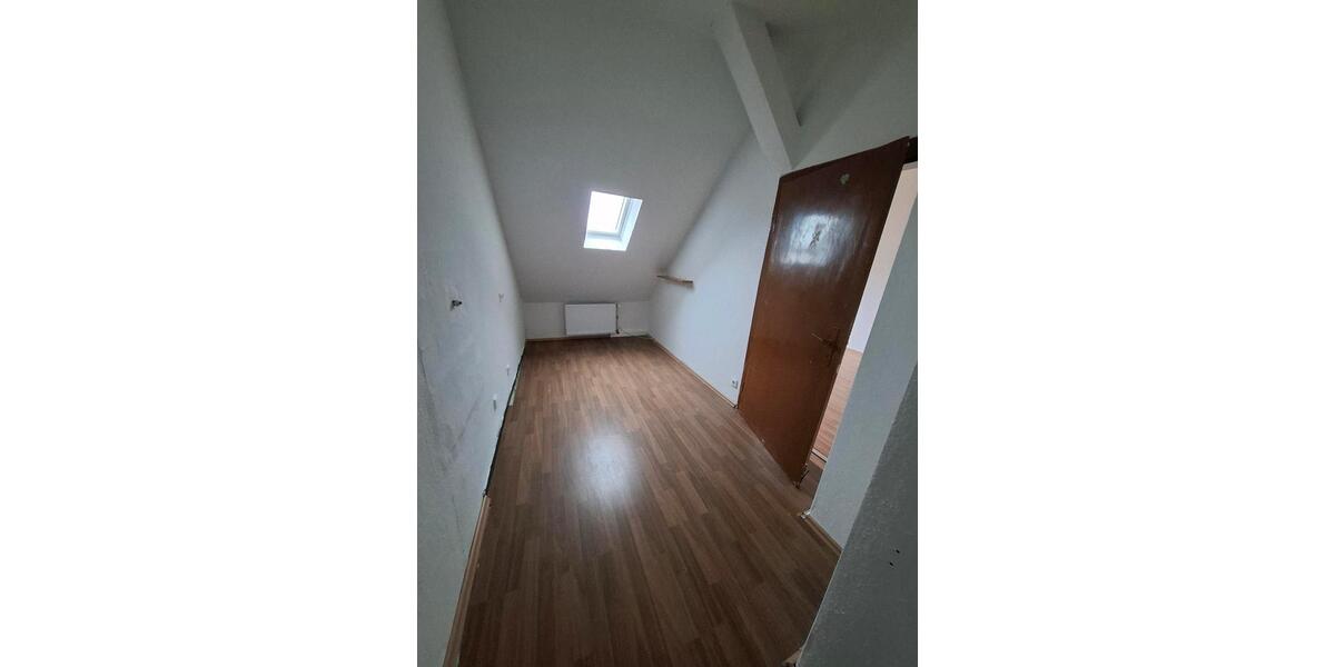 Wohnung Dachgeschoss zu Vermieten 5 zimmer