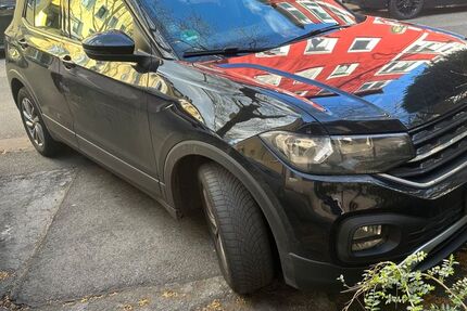 VW T-Cross 92.000 km 15.300 &euro; Essen 45239