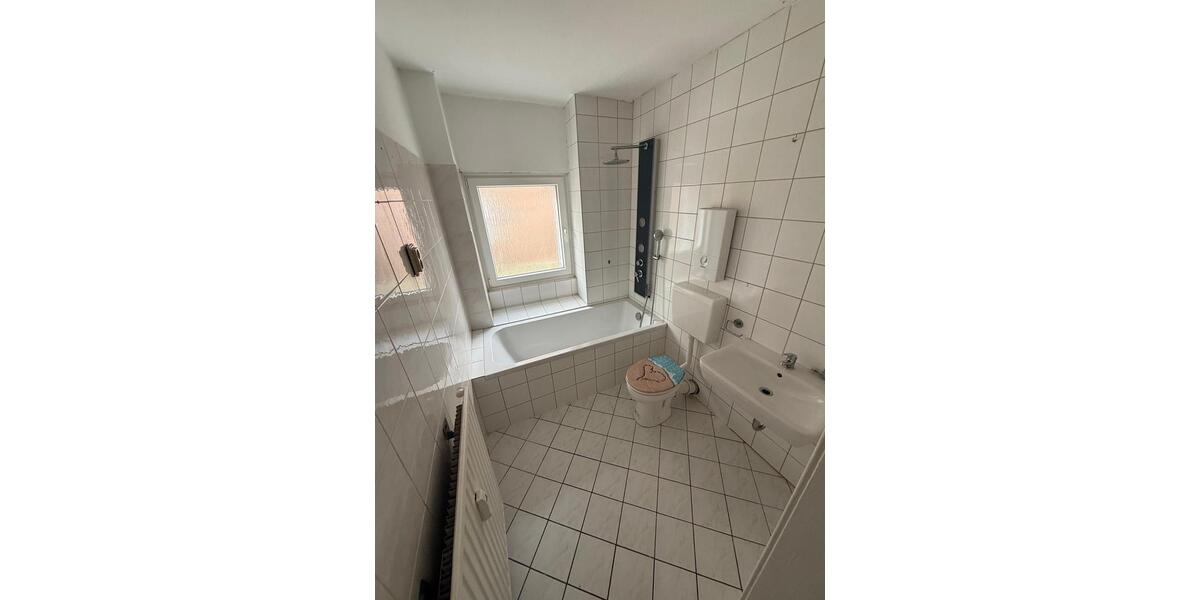 Erdgeschoßwohnung Castrop-Rauxel Bladenhorst - 3 Zimmer, 77 m&sup2;, 700&euro; | Angebot:25330947