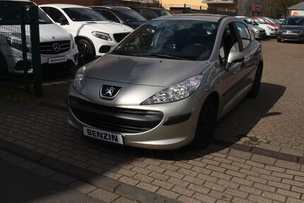 Peugeot 207 142.000 km 2.450 &euro; Duisburg 47139
