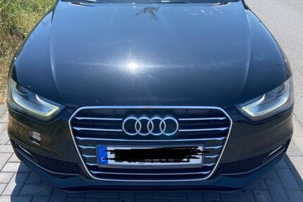Audi A4 214.815 km 13.450 &euro; Duisburg 47179