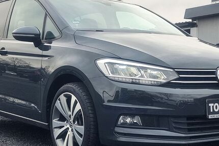 VW Touran 110.705 km 18.500 &euro; Duisburg 47178